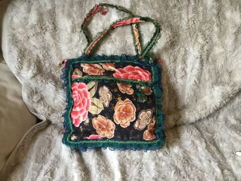 SAC NOIR FLEURI 15 Villiers-sur-Marne (94)