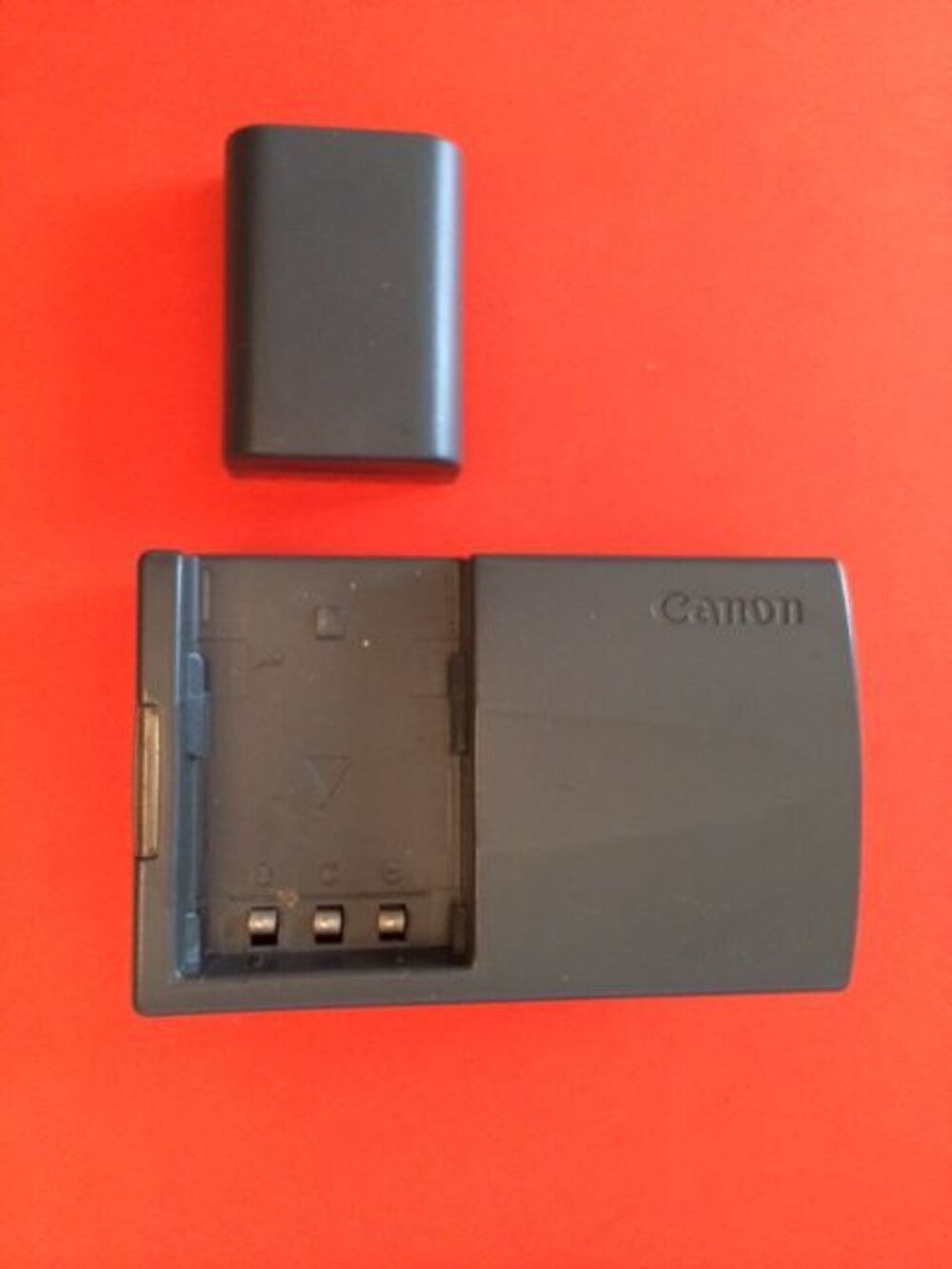 Chargeur Canon CB 2 LTE Photos/Video/TV