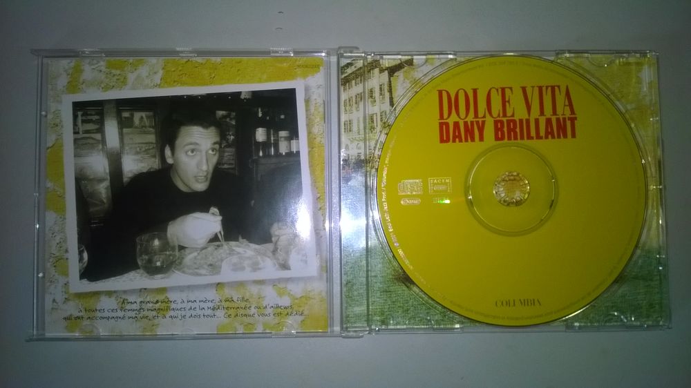CD Dolce Vita 
Dany Brillant
2001
Etat neuf CD et vinyles