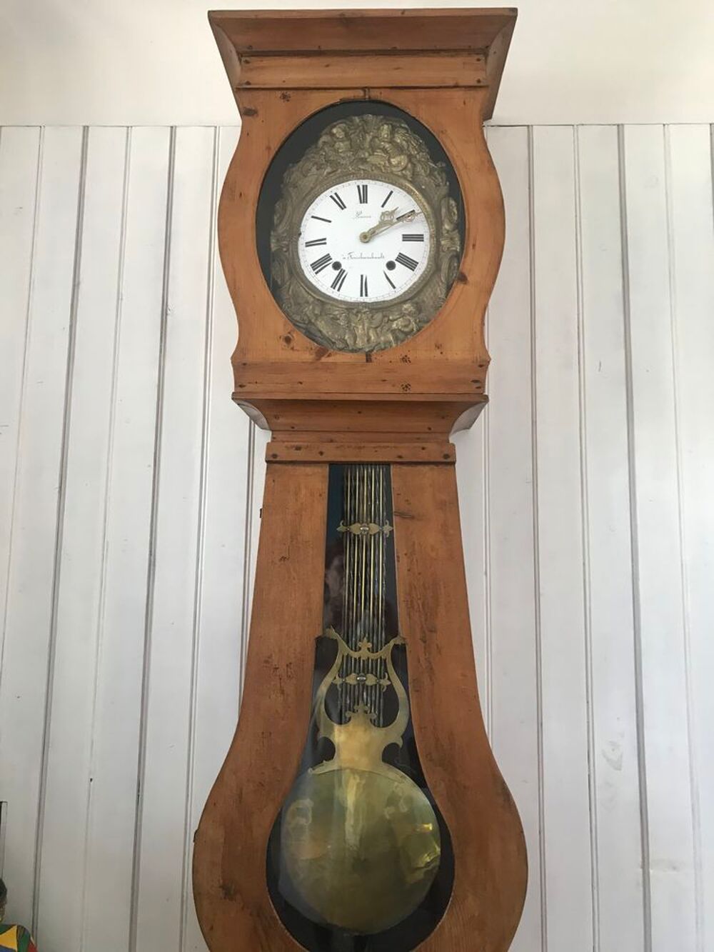 Horloge comtoise
"Pourra" &agrave; Fourchambault Meubles
