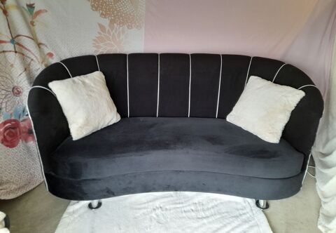 Canap 3 places 240 Lannion (22)