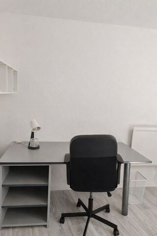  Appartement à louer 1 pièce 21 m²