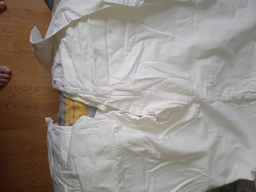 cause d&eacute;part deux tenues de judoka compl&egrave;te 200€ Sports