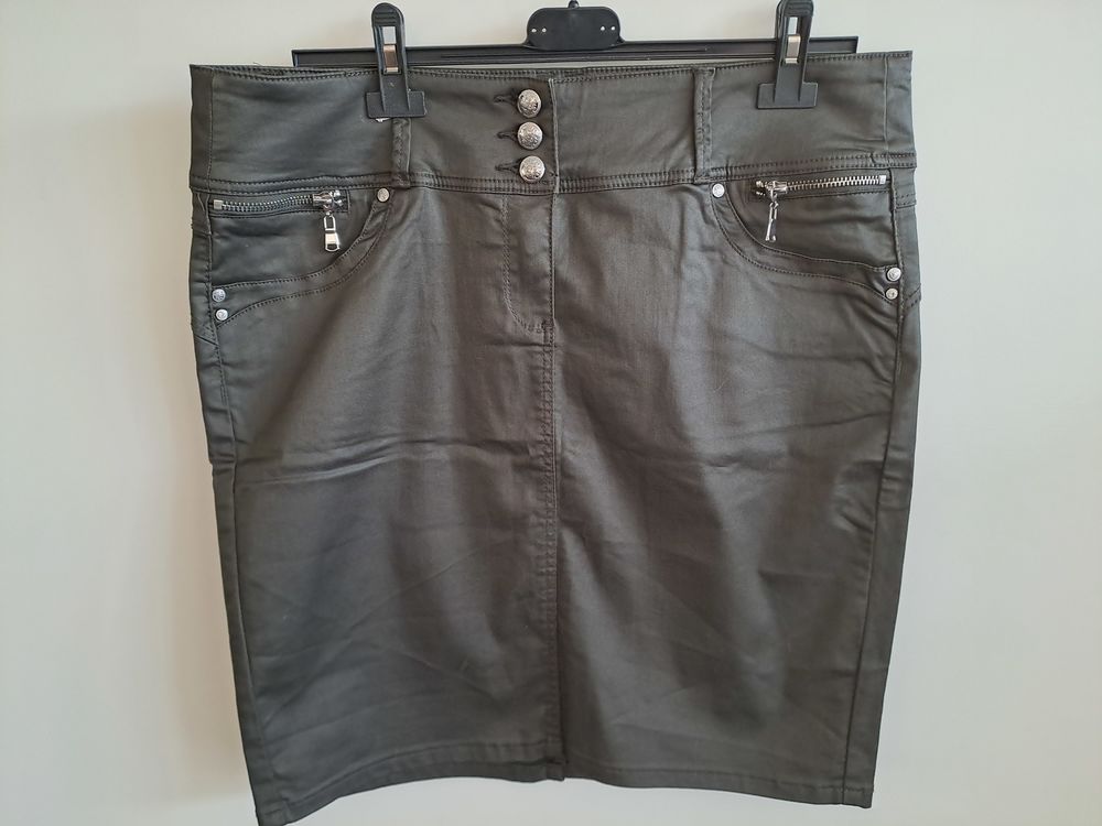 Jupe courte enduite marron - "Br&eacute;al" - Taille 44 Vêtements