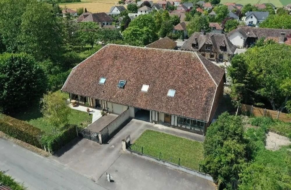 Vente Maison CORPS DE FERME RENOVE 300 M2 AVEC 6 CHAMBRES + GRANGE 300M2 Torvilliers