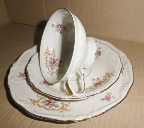SAMMELTASSE N°4 TASSE SOUS-TASSE ASSIETTE A GATEAU 15 Attainville (95)