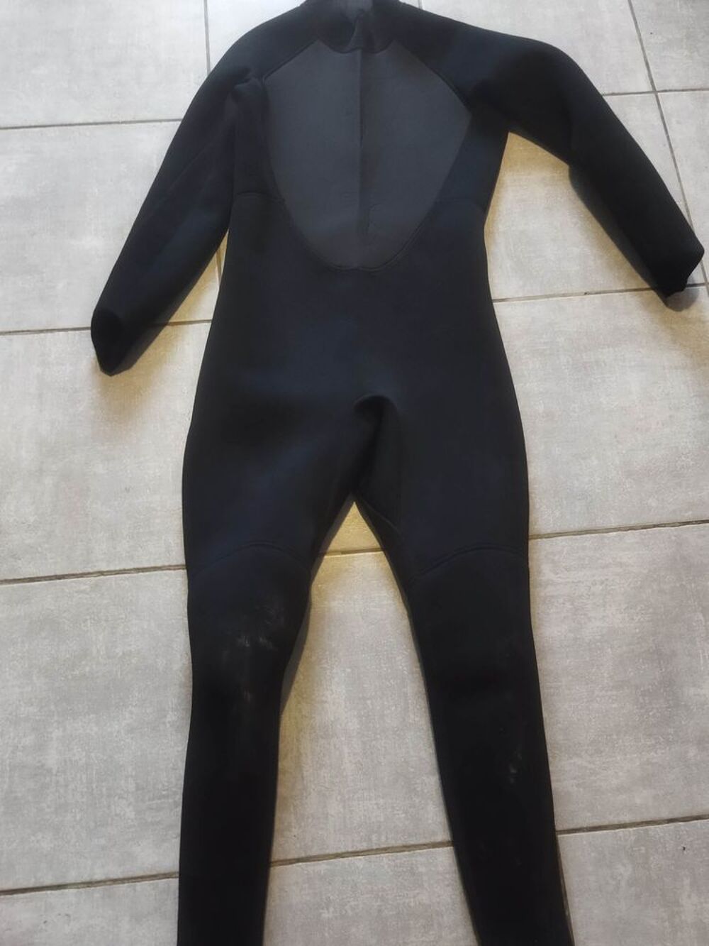 Combi n&eacute;opr&egrave;ne 3mm Taille 40&agrave;44 Sports