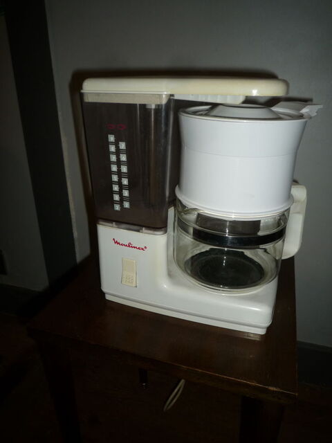 Cafetière Moulinex Blanche 10 tasses 16 Villers-lès-Nancy (54)