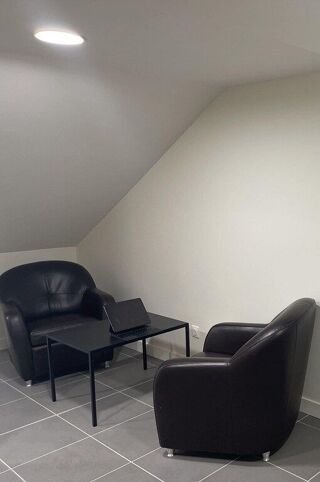  Appartement à louer 1 pièce 25 m²