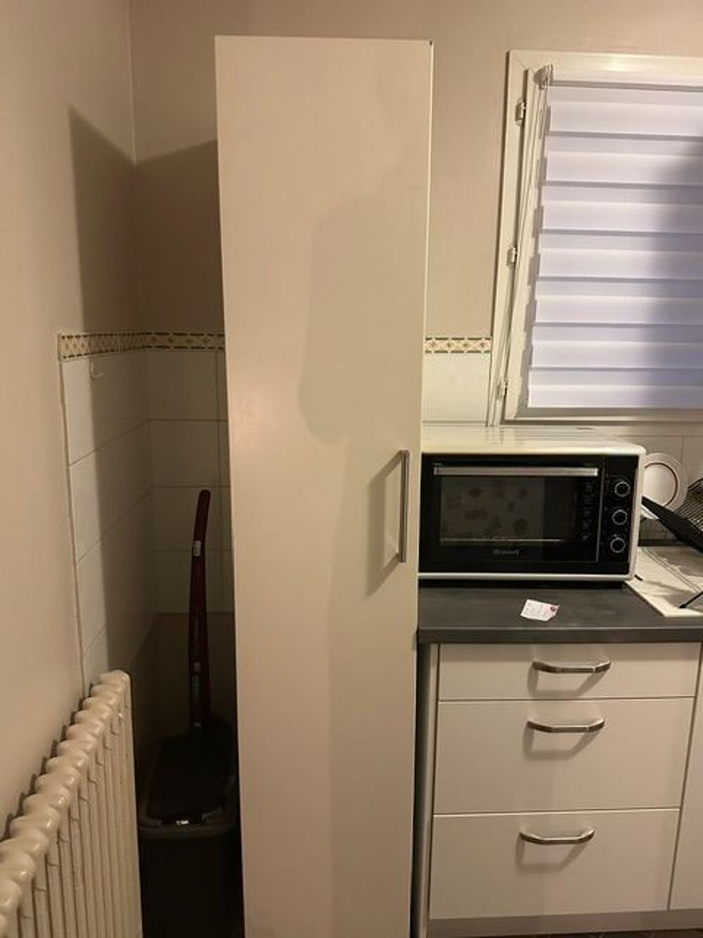 Colonne de rangement IKEA VEDDINGE avec paniers coulissants Meubles