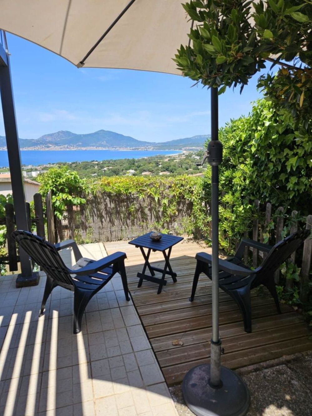   Petite villa climatisée belle vue mer à  2km plage Porticcio Corse, Porticcio (20166)