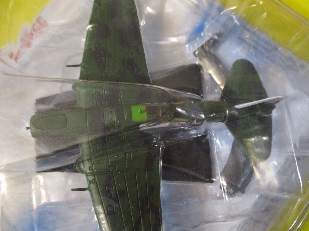 avion bombardier maquette m&eacute;tal russe warbird Jeux / jouets