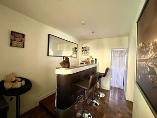  Maison  vendre 8 pices 250 m