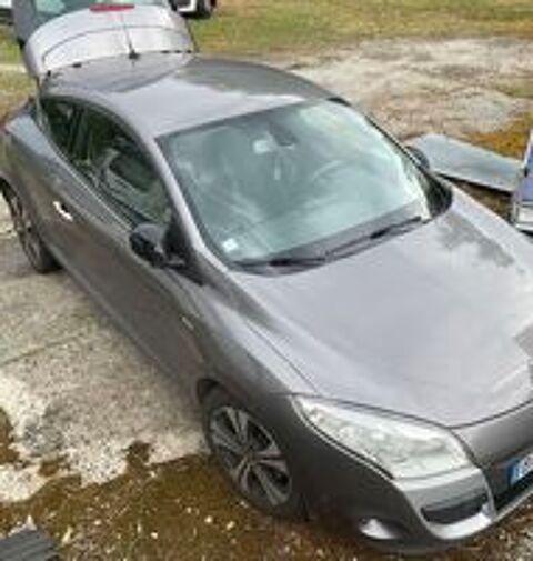 M&eacute;gane III Coup&eacute; dCi 130 FAP eco2 Bose Euro 5 2011 occasion 38480 Le Pont-de-Beauvoisin
