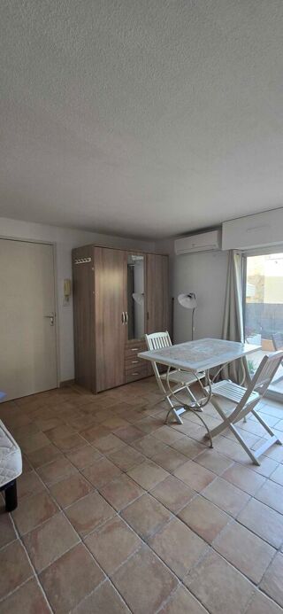  Appartement à louer 1 pièce 26 m²