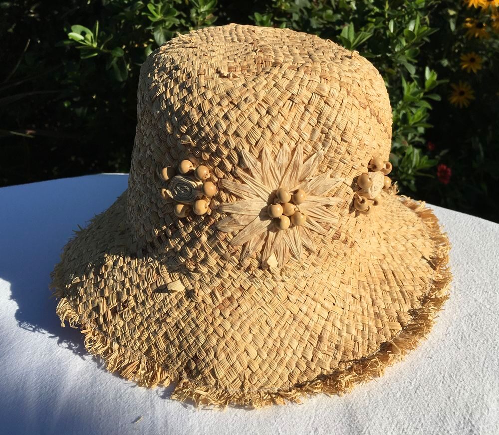 Chapeau femme Neuf, paille naturelle, taille 56 cm Vtements