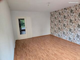  Appartement à louer 3 pièces 64 m²