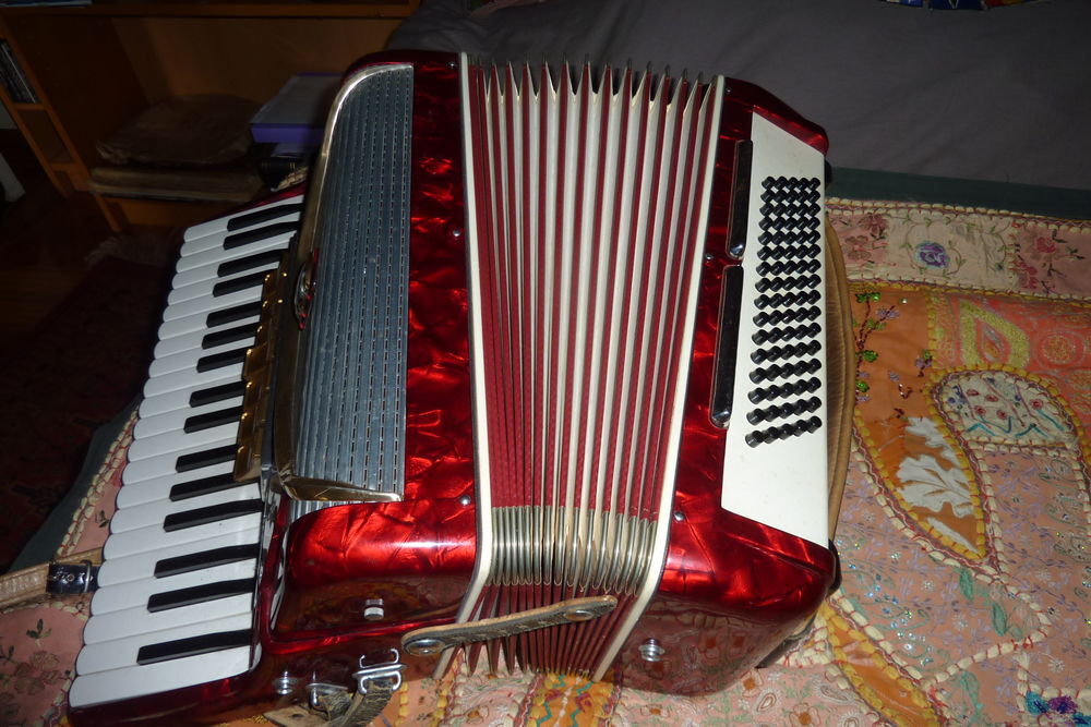 ACCORDEON Instruments de musique