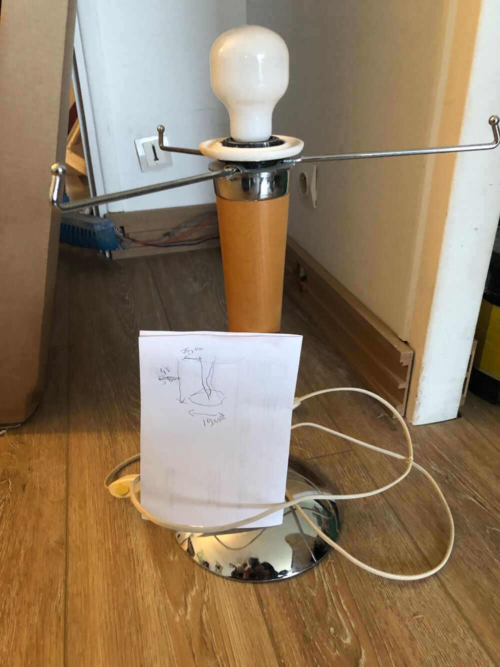grande lampe uniquement livrable sur saint maur Décoration