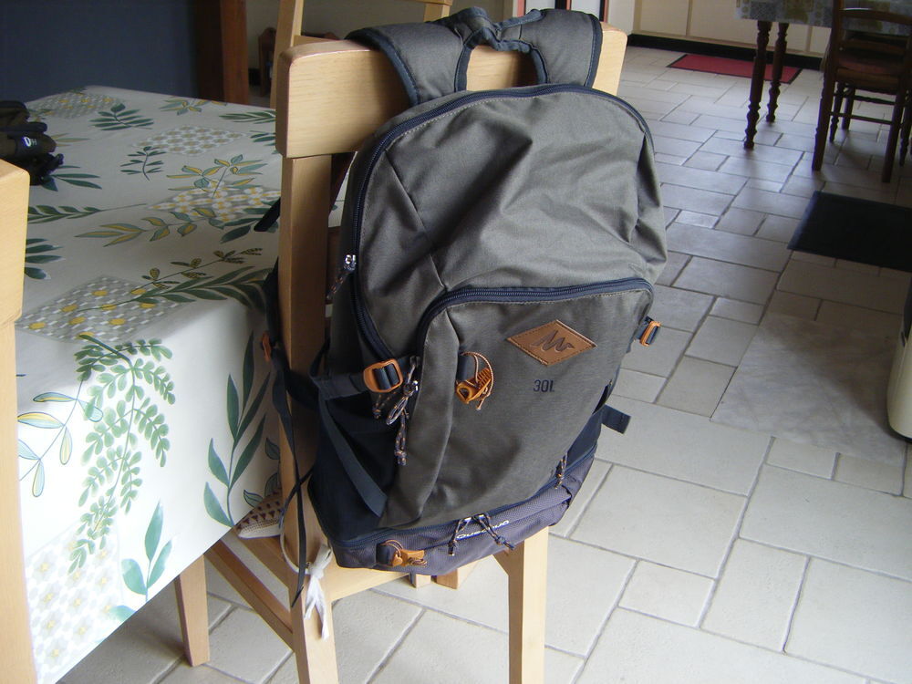  sac &agrave; dos de randonn&eacute;e Sports