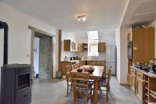  Maison � vendre 8 pi�ces 210 m�