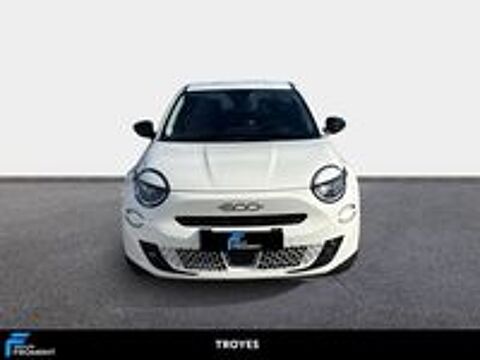 Fiat 600 T-Gen 3 1.2 Hybrid 145ch eDCT6 Pop 2025 occasion 10600 La Chapelle-Saint-Luc