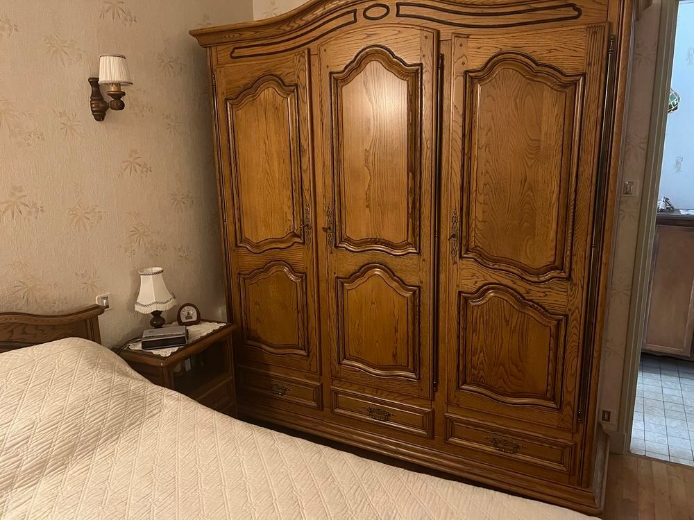 Chambre compl&egrave;te Meubles