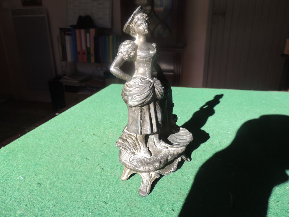 STATUE Décoration
