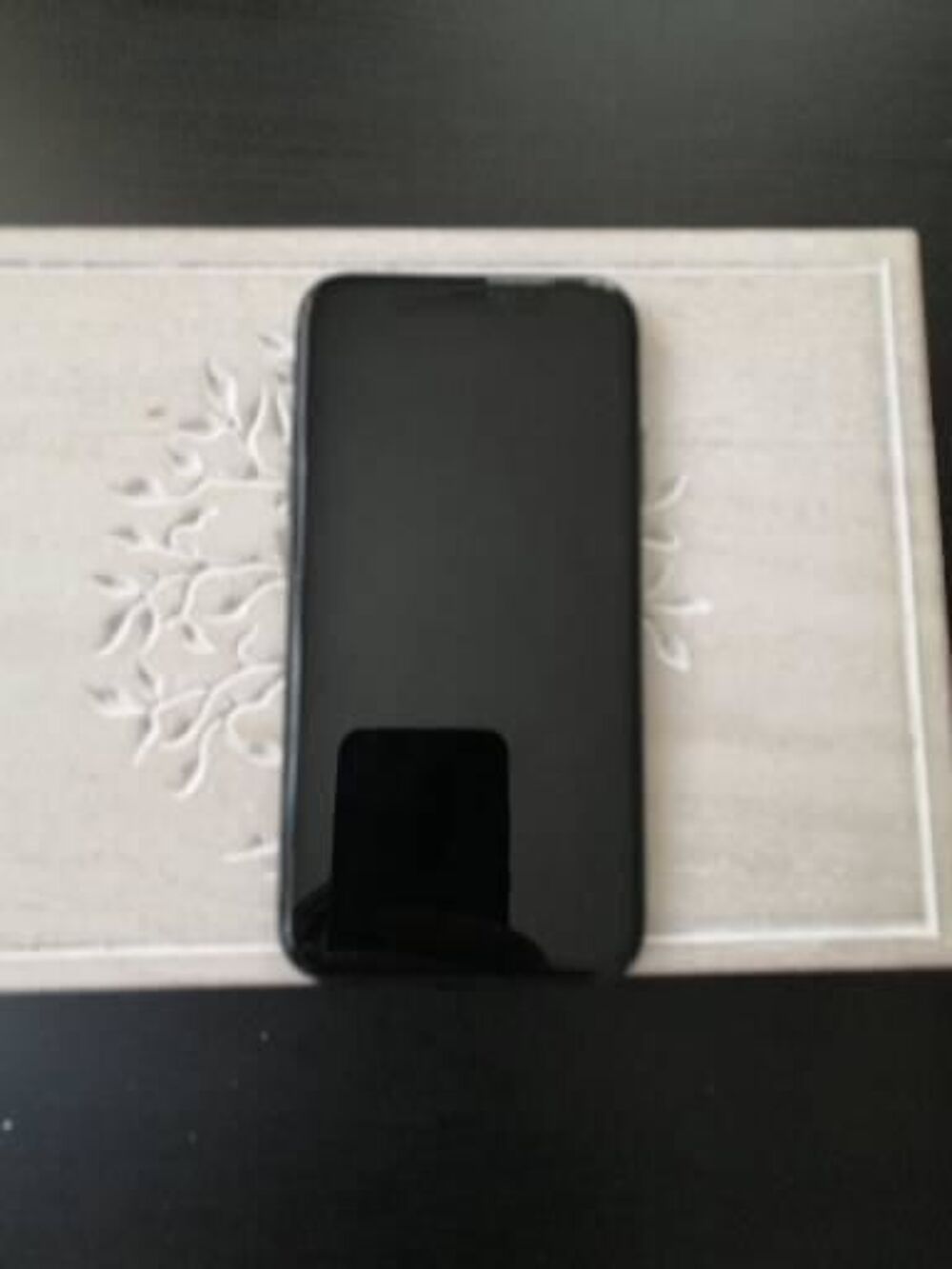 Iphone 11 64GO Téléphones et tablettes