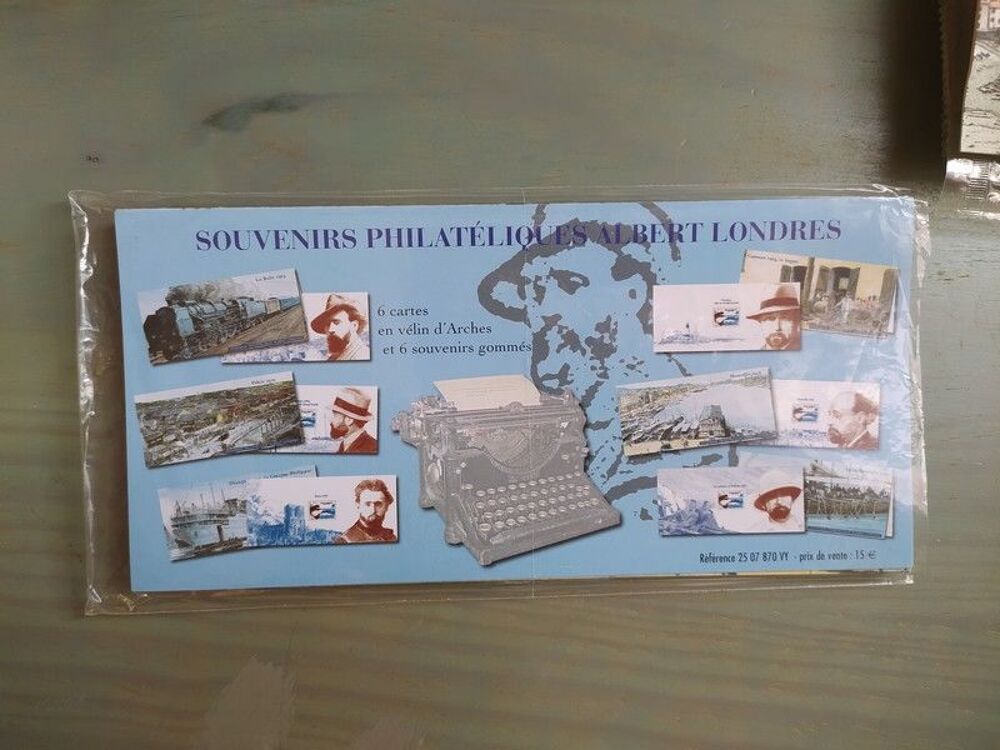 Lot 25 Pochettes Timbres Souvenir Philat&eacute;lique 