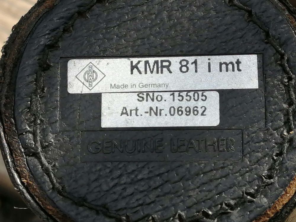 Microphone Neumann KMR 81 i avec son &eacute;tui en cuir Audio et hifi