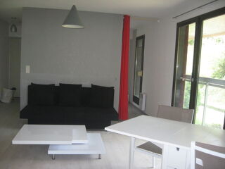  Appartement à louer 1 pièce 35 m²