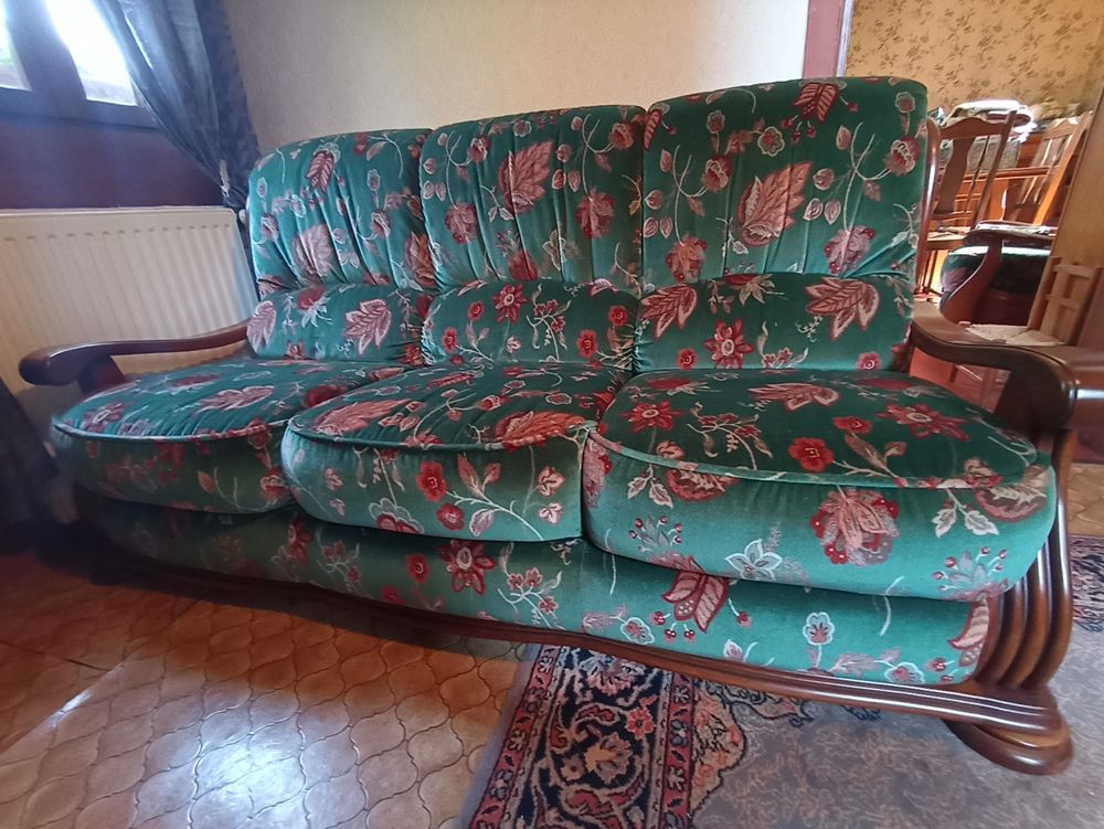 Ensemble canap&eacute; 3p non convertible et deux fauteuil Meubles