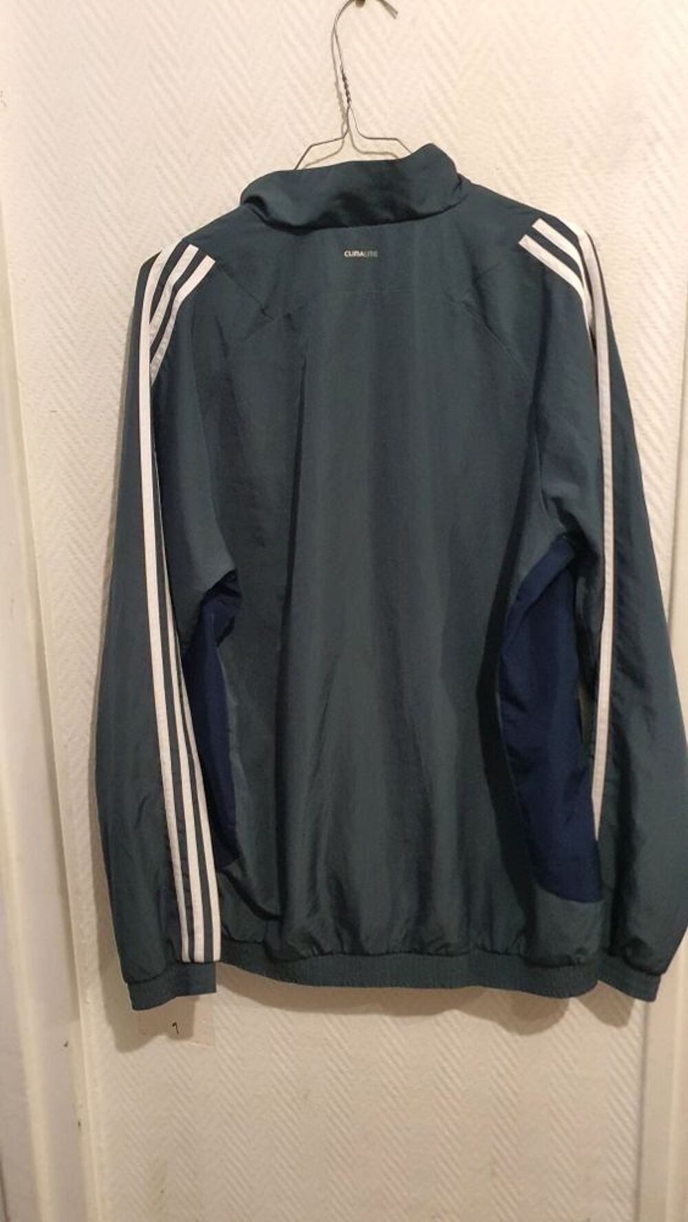 veste sport Adidas Vêtements