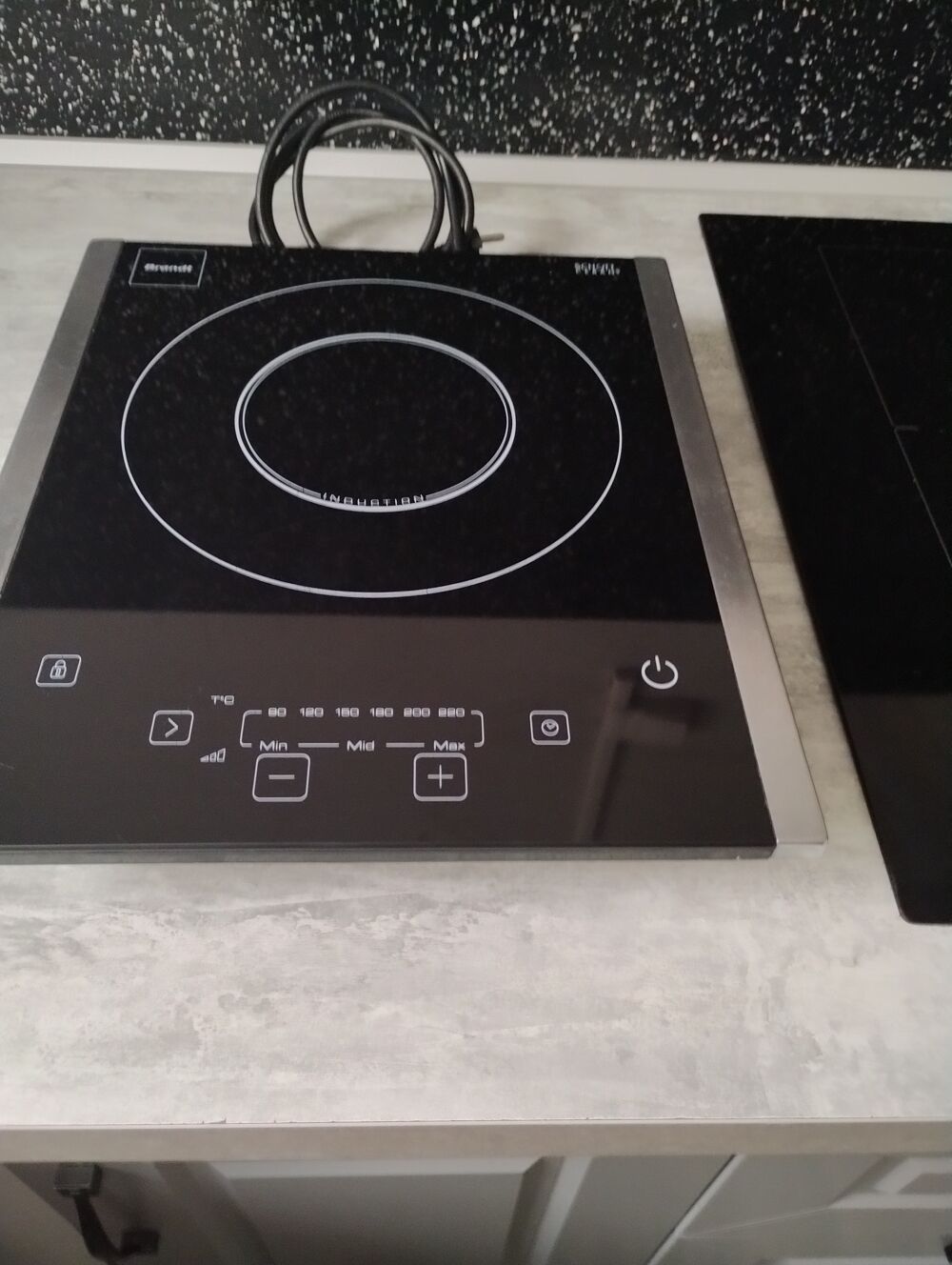 Table de cuisson induction Electroménager