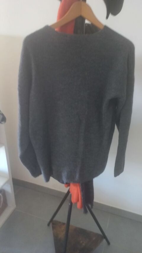 Joli pull Gris Marque Vero Moda (taille S)Ample 5 Marseille 4 (13)