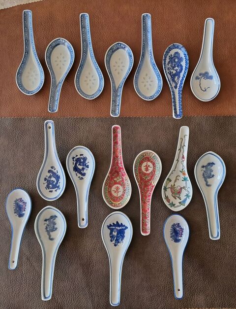 lot de 17 cuill�re � soupe chinoise d�pareill�es 
5 Carnon Plage (34)
