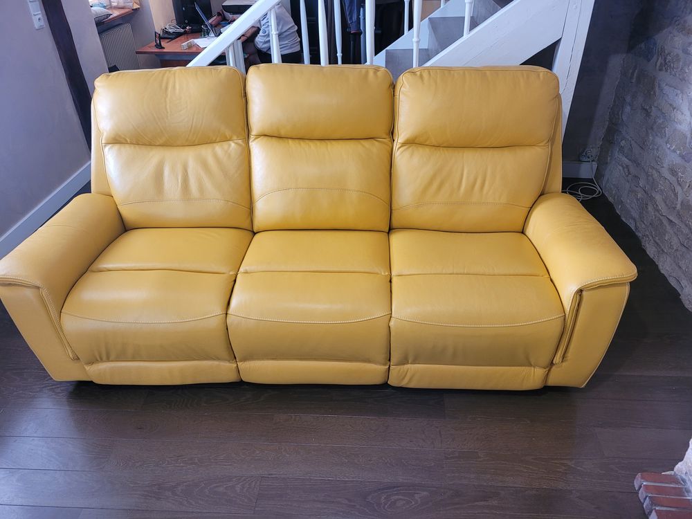 Canap&eacute; cuir vachette jaune 3 places 2 relax et 2 fauteuils Meubles