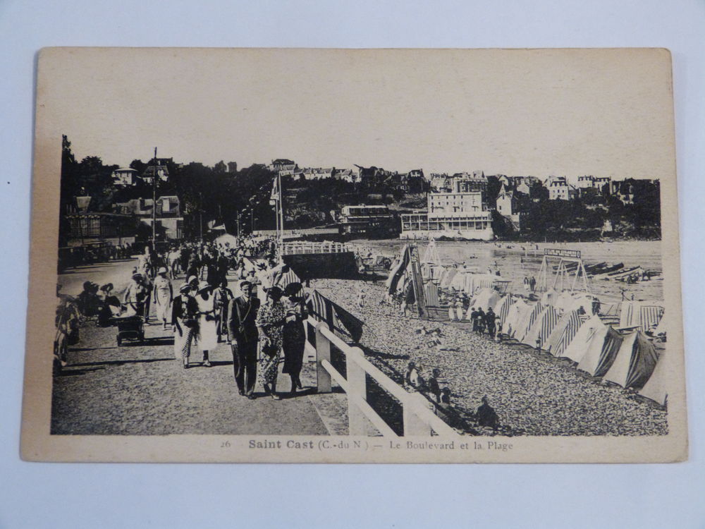 SAINT CAST - LE BOULEVARD ET LA PLAGE 