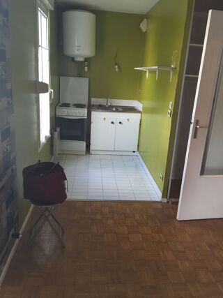  Appartement à louer 1 pièce 31 m²