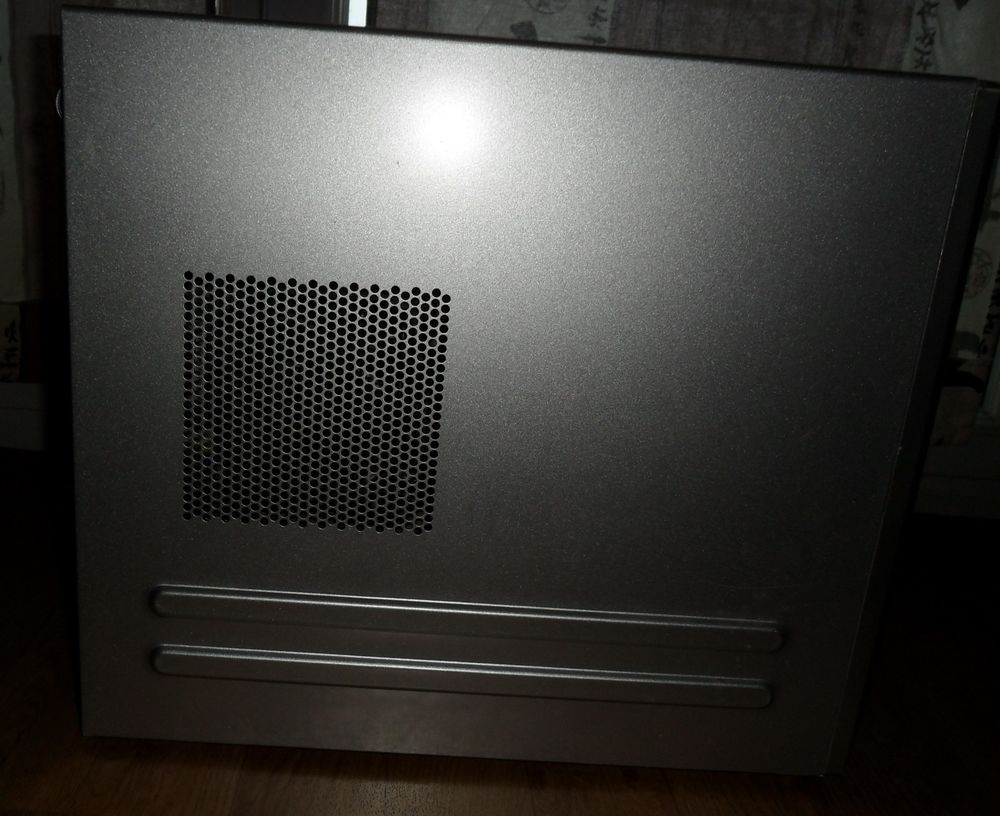ordinateur de bureau Matériel informatique
