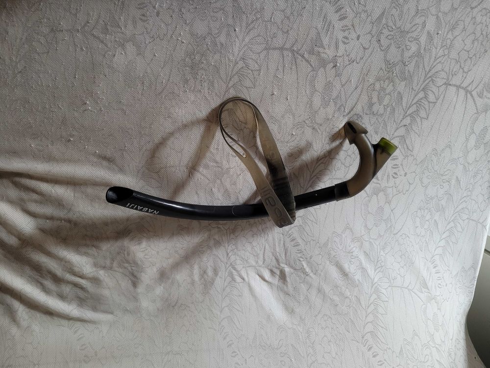 tuba de plong&eacute;e sous marine Sports