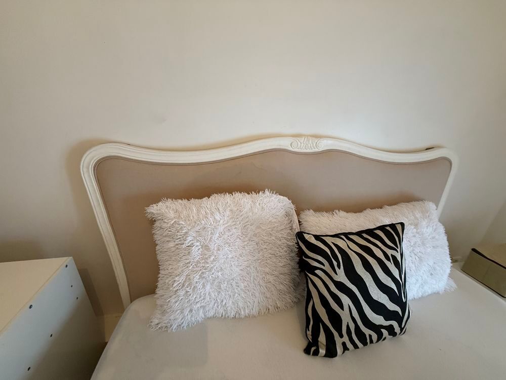 Lot 2 matelas 160x200- superpos&eacute;s/T&ecirc;te de lit bois 160cm Meubles