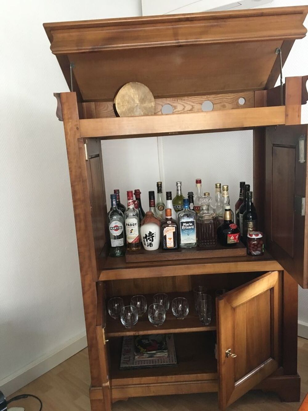 meuble TV / bar Meubles