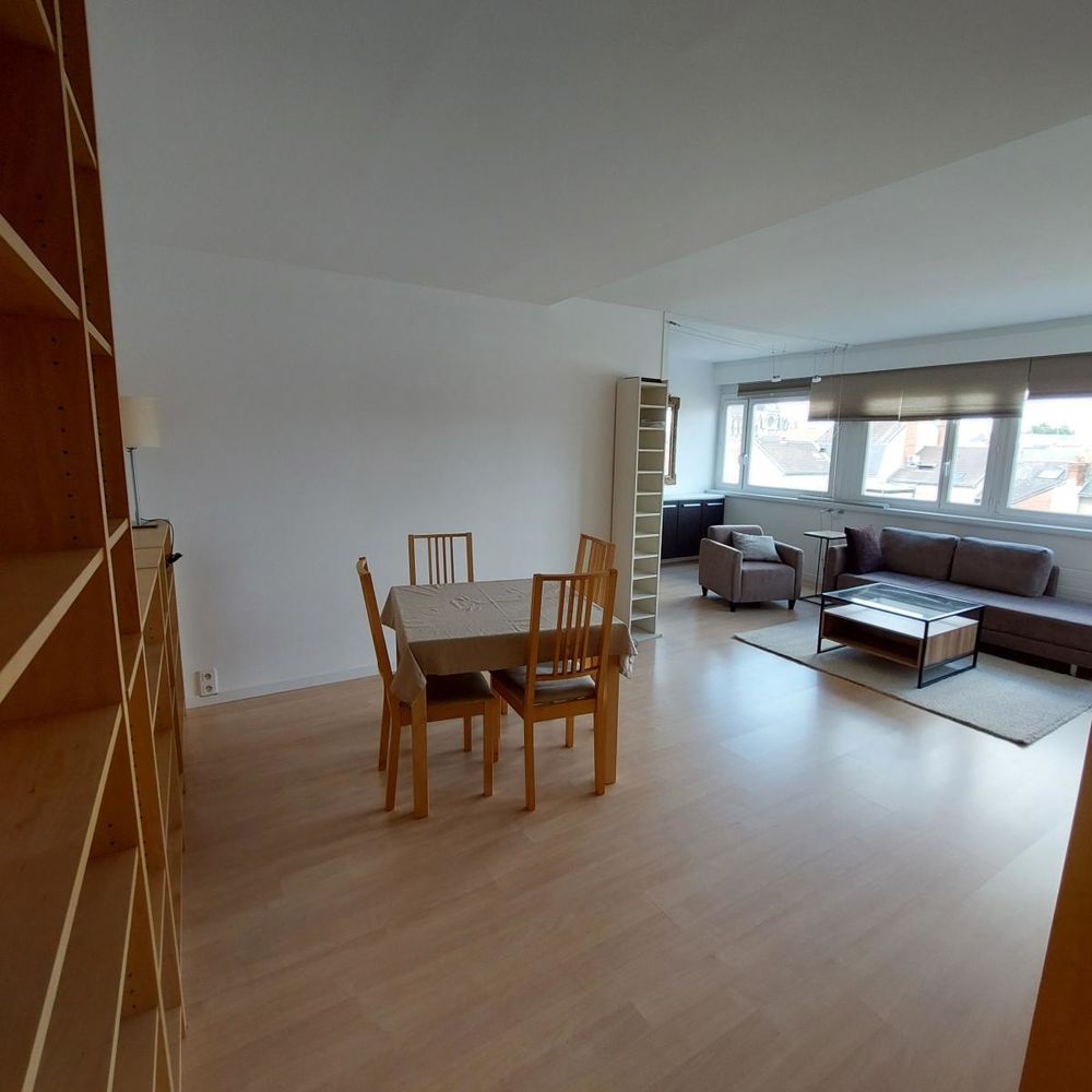 Location Appartement Appartement type 2 meublé avec parking extérieur Reims