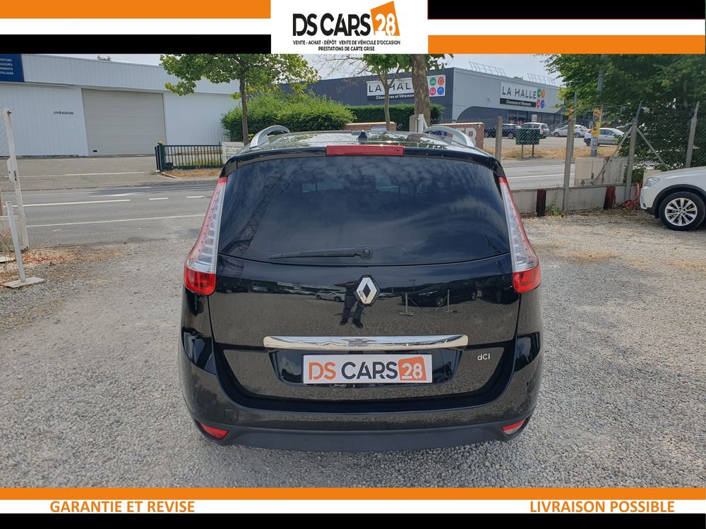 Grand Sc&eacute;nic III Grand Sc&eacute;nic dCi 130 Energy FAP eco2 Bose Edition 7 pl 2015 occasion 28000 Chartres