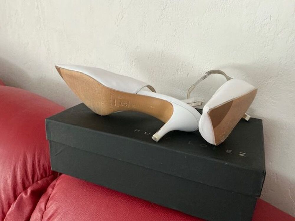 PETIT ESCARPINS EN CUIR P39 Chaussures