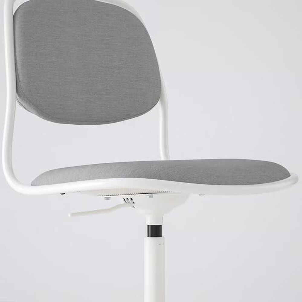 table et chaise de bureau Meubles