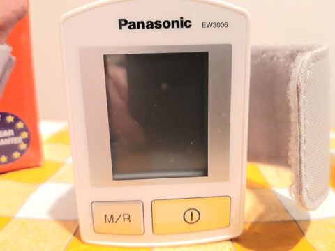 Tensiomètre poignet PANASONIC EW3006 0 14000 Caen