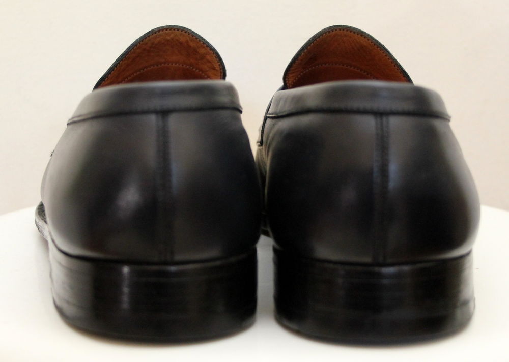 J.M WESTON Mocassins 180 cuir oc&eacute;an 
T. 7.5 E soit 41.5 Chaussures